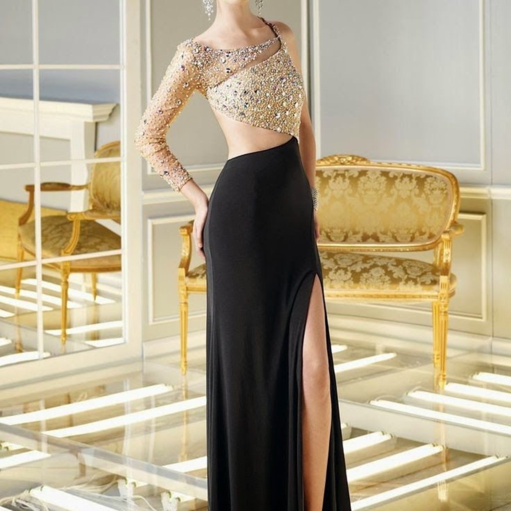 New Elegant Black Evening Gown with Nude and Rhinestone